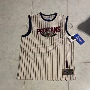 Pelicans Sleeveless Striped Jersey - White and Black